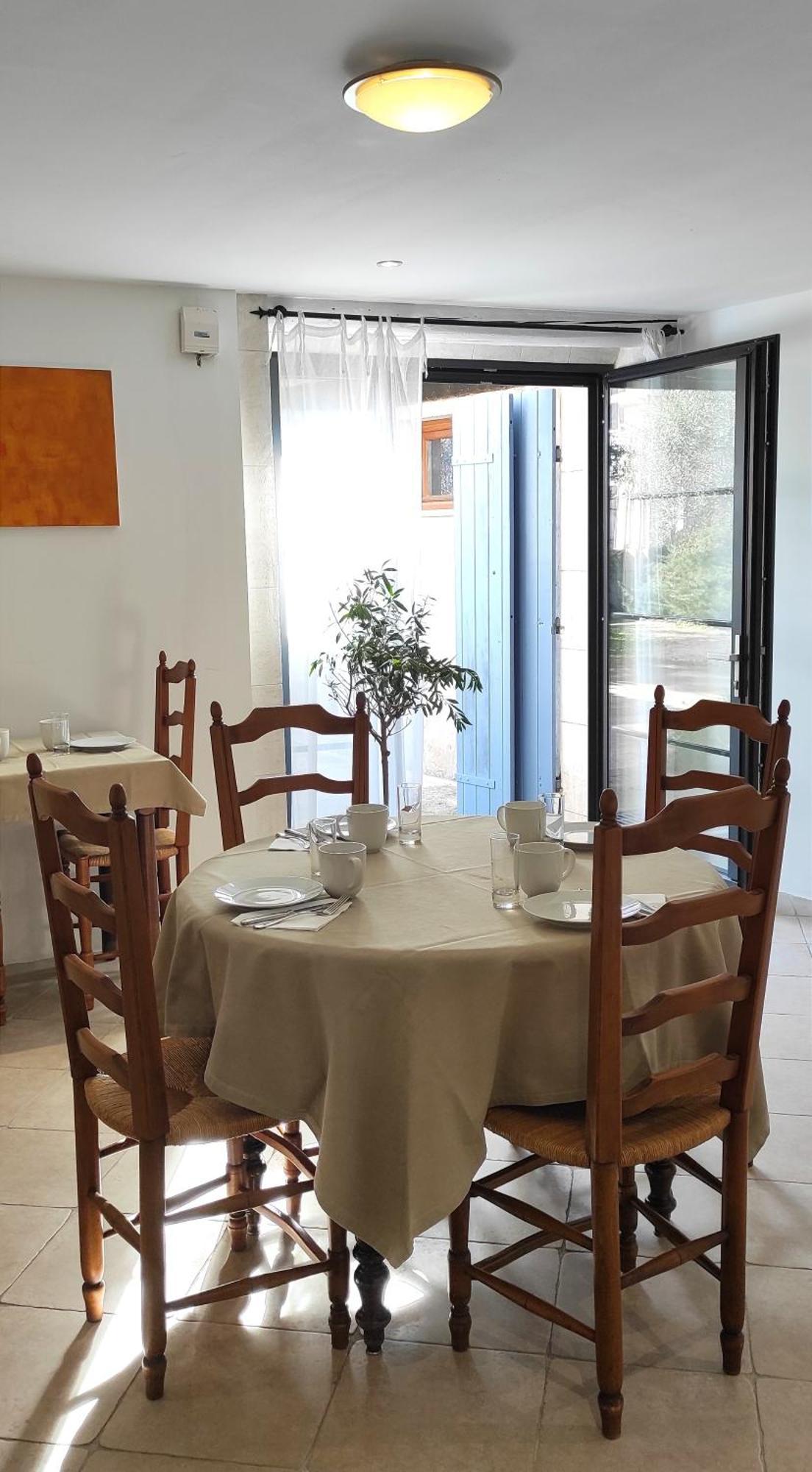 Mas D'Alaure B&B Verquieres Экстерьер фото